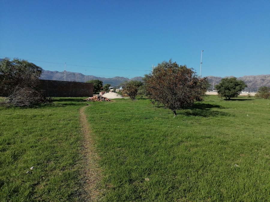 Commercial Property for Sale in Guldenland Western Cape